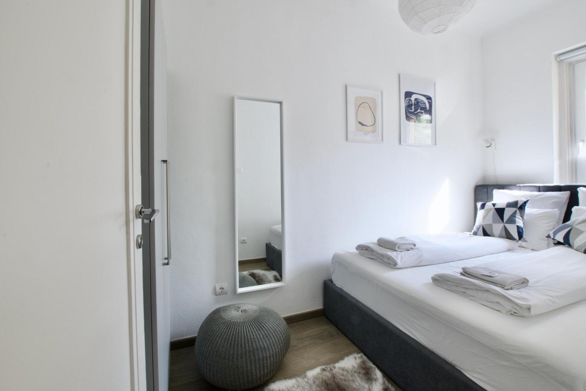 Premium By Hi5- Spot Apartment *